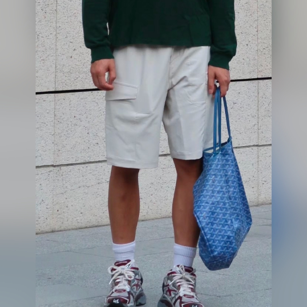 NWT Lululemon Cargo Pocket Short Bone M